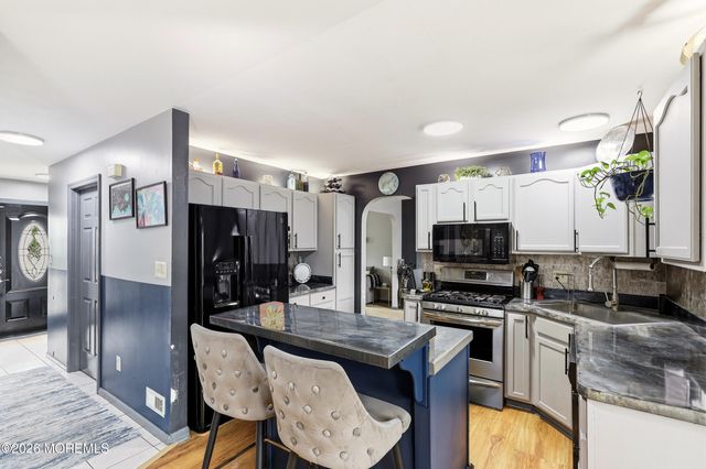 1032 Birmingham Avenue, Toms River, NJ 08757