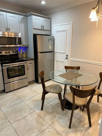 3725 S Ocean Dr L12, Hollywood, FL 33019