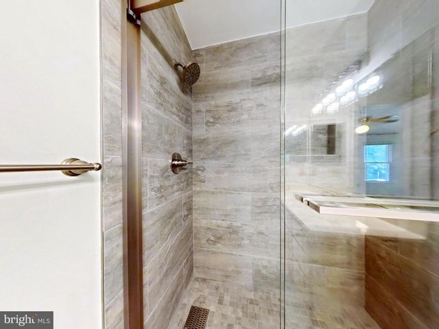 10651 PINE HAVEN TER, Rockville, MD 20852