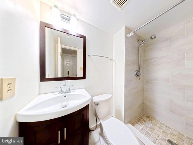10651 PINE HAVEN TER, Rockville, MD 20852