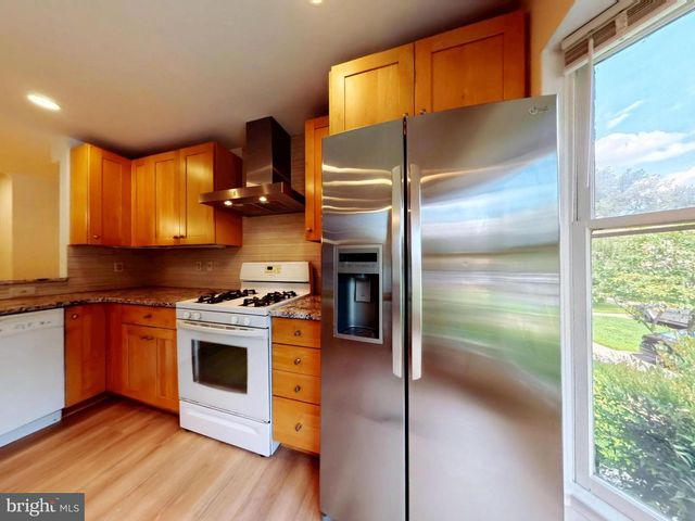 10651 PINE HAVEN TER, Rockville, MD 20852