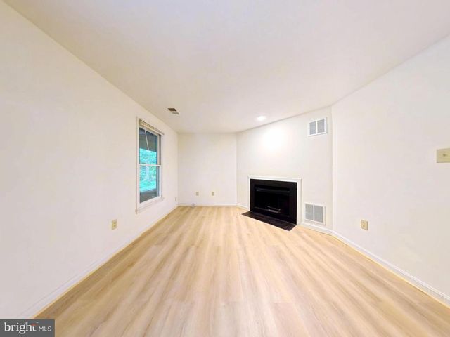 10651 PINE HAVEN TER, Rockville, MD 20852