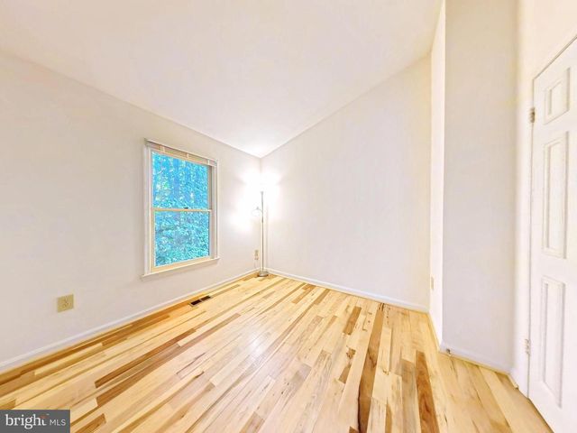 10651 PINE HAVEN TER, Rockville, MD 20852