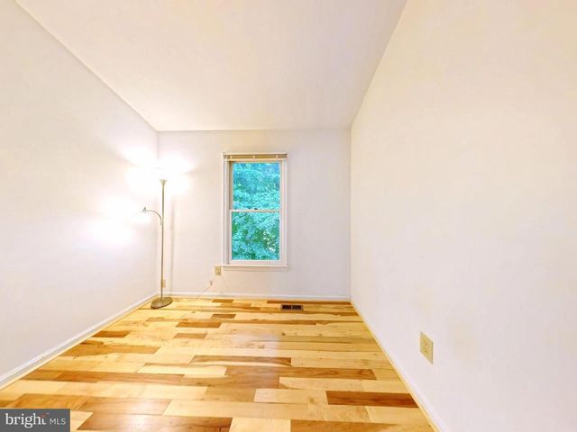 10651 PINE HAVEN TER, Rockville, MD 20852