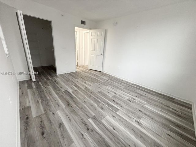 655 SW 111th Way 201, Pembroke Pines, FL 33025