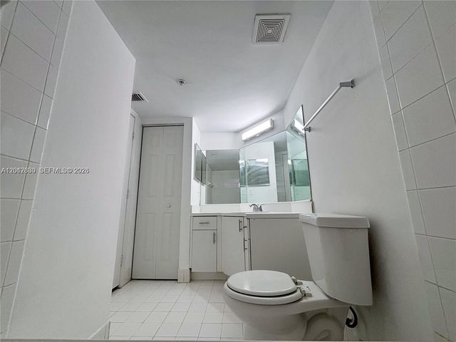 655 SW 111th Way 201, Pembroke Pines, FL 33025