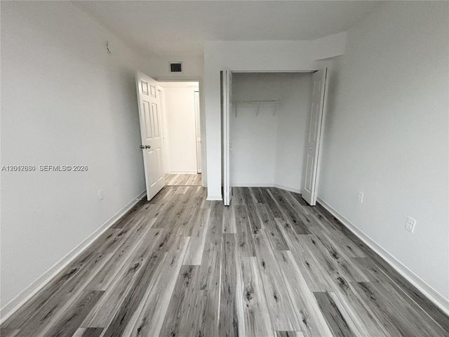 655 SW 111th Way 201, Pembroke Pines, FL 33025