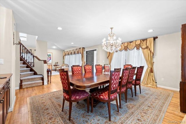 47 Berkshire Road, Great Neck, NY 11023