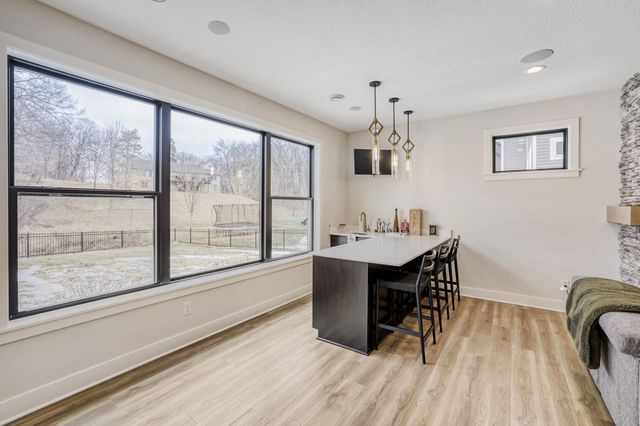 4998 Beach Street NE, Prior Lake, MN 55372