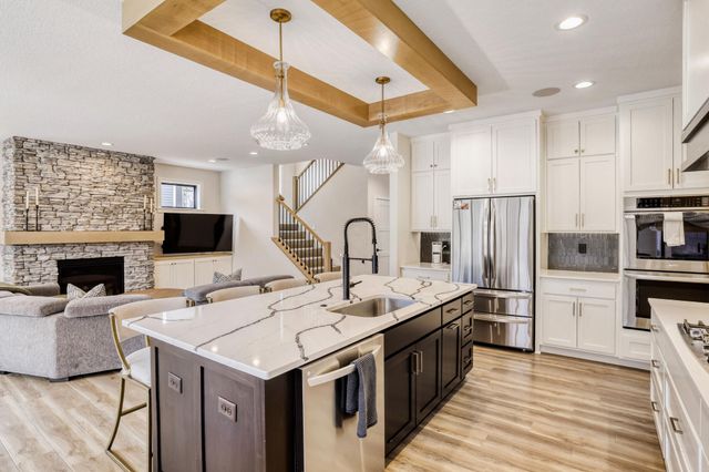 4998 Beach Street NE, Prior Lake, MN 55372