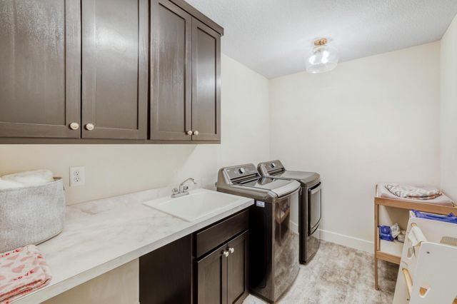 4998 Beach Street NE, Prior Lake, MN 55372