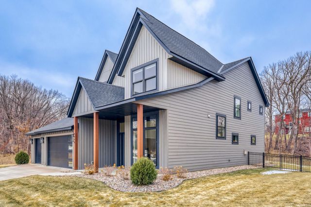 4998 Beach Street NE, Prior Lake, MN 55372