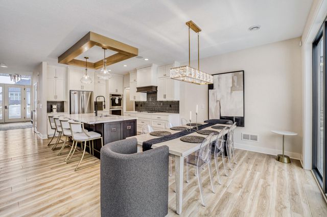 4998 Beach Street NE, Prior Lake, MN 55372