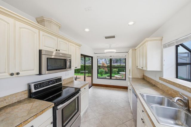 6755 Lago Vista Terrace, Boca Raton, FL 33433