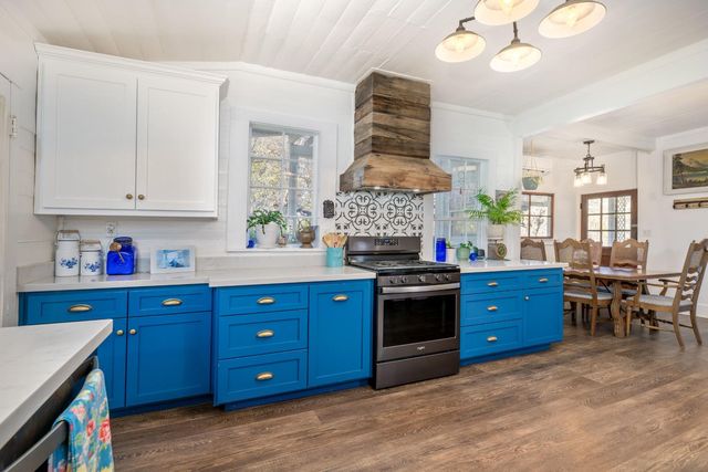 28033 Cherokee St, Nevada City, CA 95959