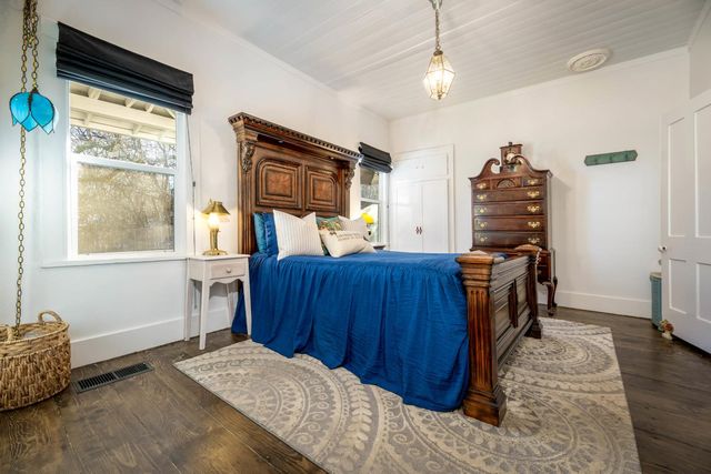 28033 Cherokee St, Nevada City, CA 95959