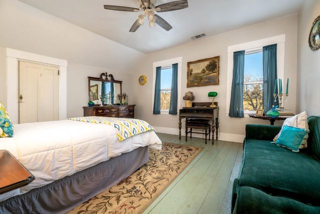 28033 Cherokee St, Nevada City, CA 95959