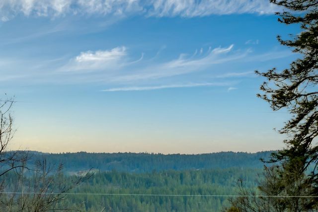 28033 Cherokee St, Nevada City, CA 95959