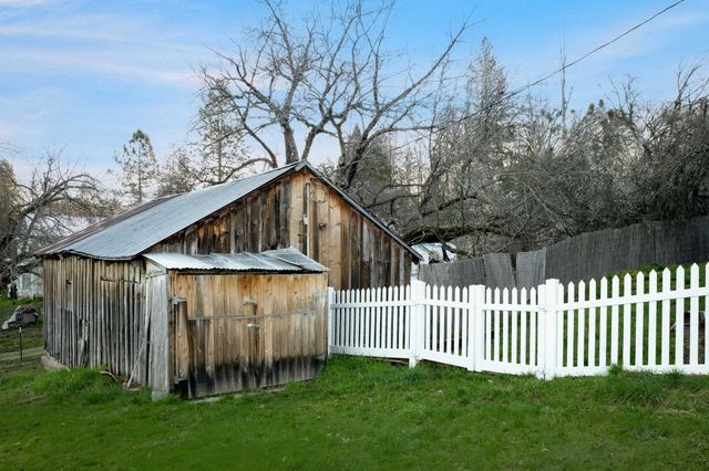 28033 Cherokee St, Nevada City, CA 95959