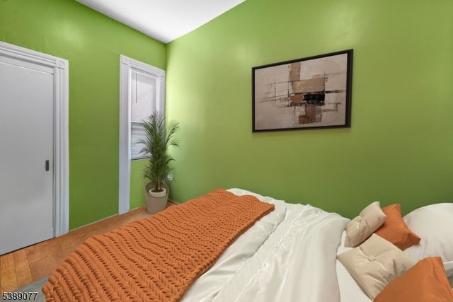 30 Gardner Ave, Jersey City, NJ 07304