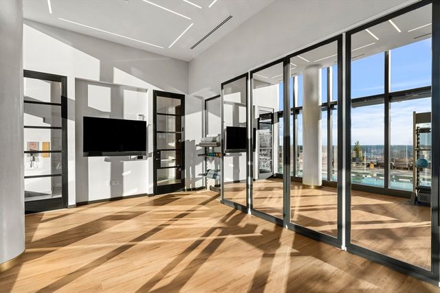 682 Atlantic Ave 45A, Boston, MA 02111