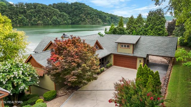 743 Jim Town Rd, Mooresburg, TN 37811