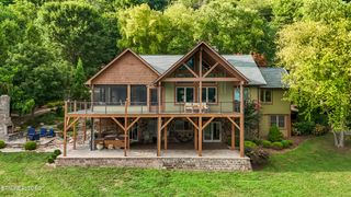 743 Jim Town Rd, Mooresburg, TN 37811