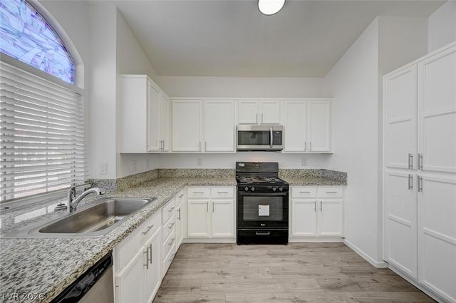 2205 Keller Court, North Las Vegas, NV 89032