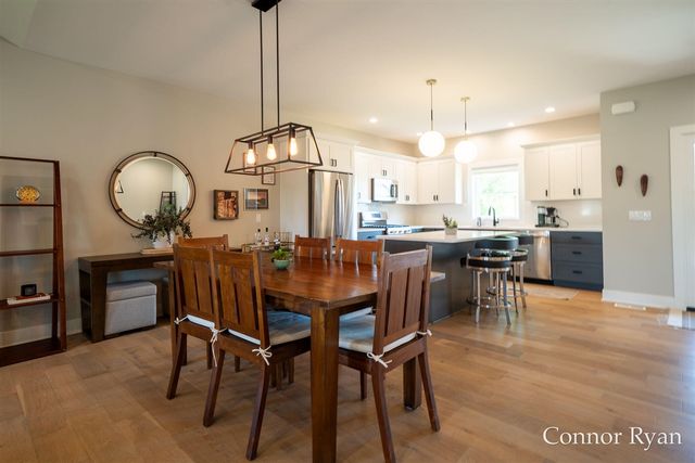 3758 Jason Ridge Lane, Grand Rapids, MI 49534