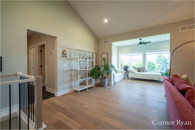3758 Jason Ridge Lane, Grand Rapids, MI 49534