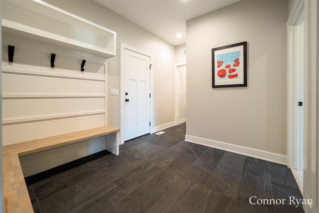 3758 Jason Ridge Lane, Grand Rapids, MI 49534