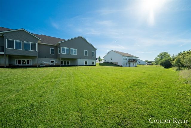 3758 Jason Ridge Lane, Grand Rapids, MI 49534