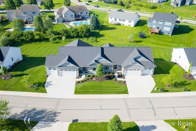 3758 Jason Ridge Lane, Grand Rapids, MI 49534