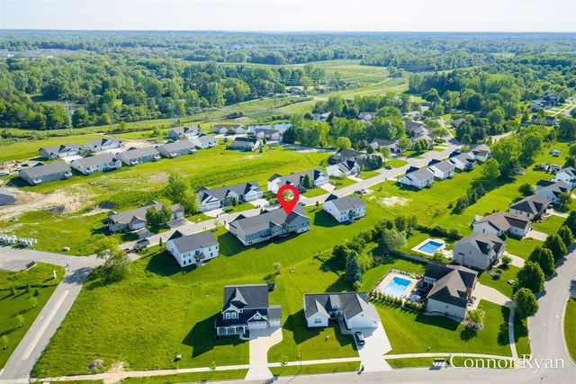 3758 Jason Ridge Lane, Grand Rapids, MI 49534