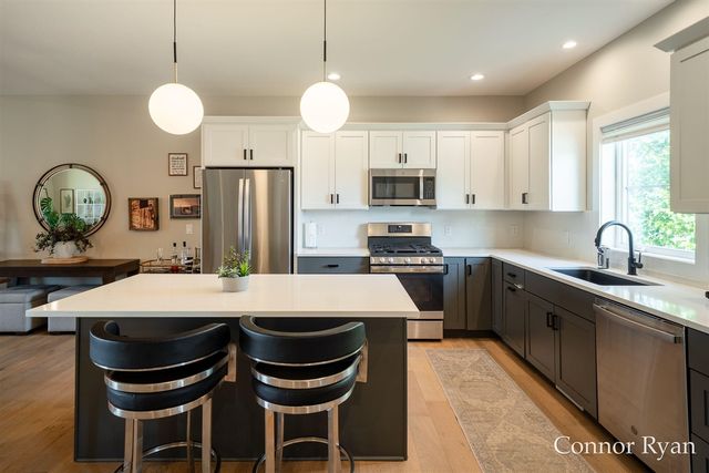 3758 Jason Ridge Lane, Grand Rapids, MI 49534