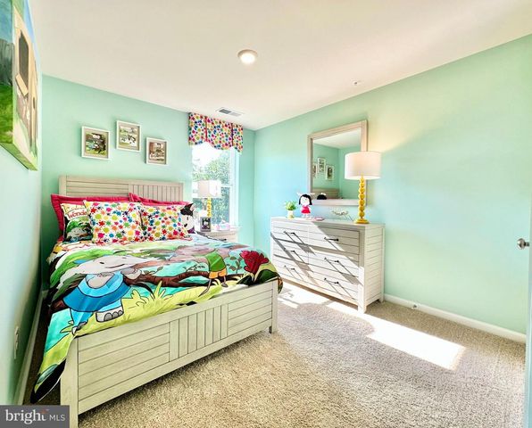 1310 FAIRVIEW LN, Salisbury, MD 21801