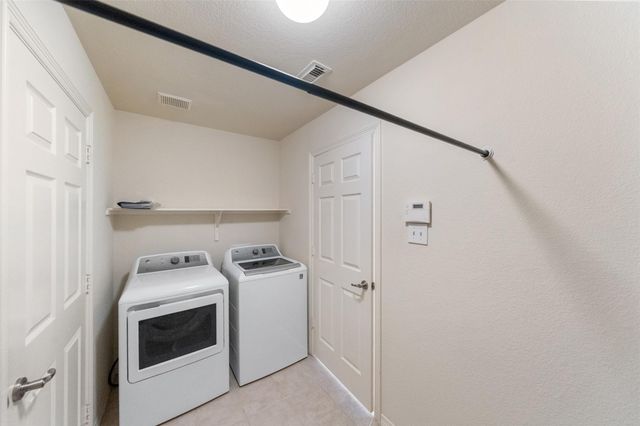 8502 Hunters Village Drive, Humble, TX 77346