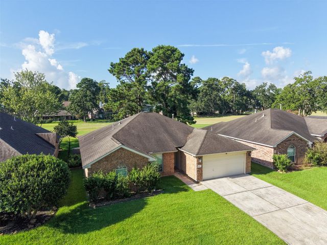 8502 Hunters Village Drive, Humble, TX 77346