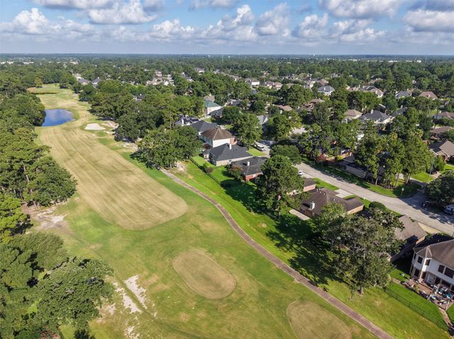 8502 Hunters Village Drive, Humble, TX 77346