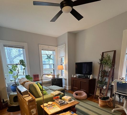 49 Harisson Street 2, Somerville, MA 02143