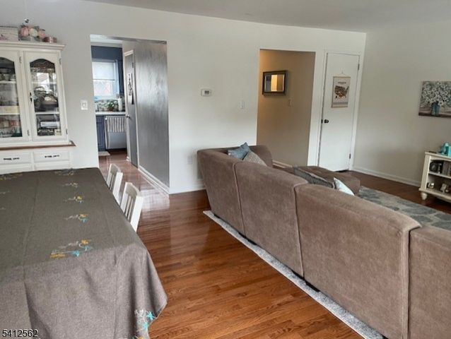 114 Wildflower Ln, Hillsborough Twp., NJ 08844