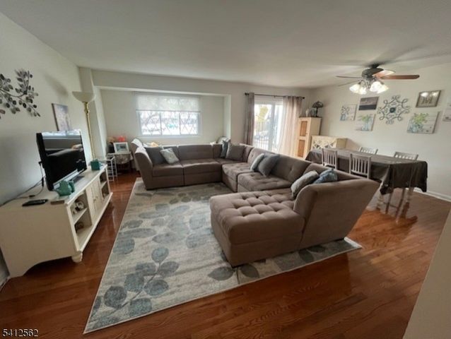 114 Wildflower Ln, Hillsborough Twp., NJ 08844