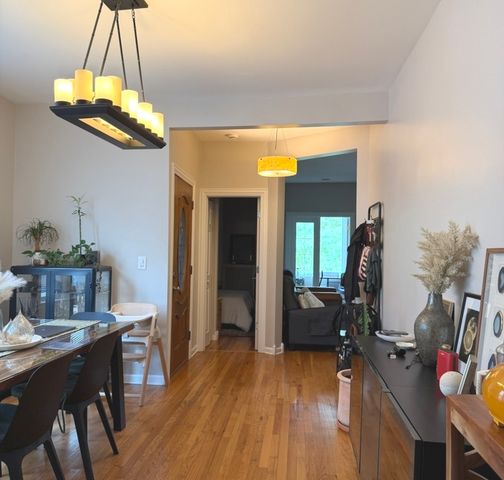 3039 W Wilson Avenue 2, Chicago, IL 60625