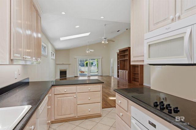 952 Edwards Avenue, Fairhope, AL 36532