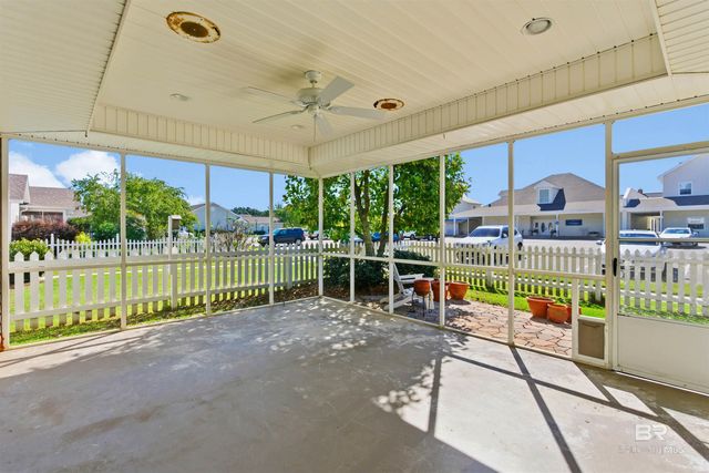 952 Edwards Avenue, Fairhope, AL 36532