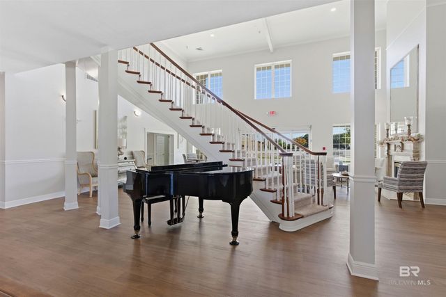 952 Edwards Avenue, Fairhope, AL 36532