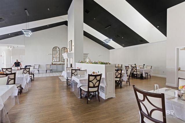 952 Edwards Avenue, Fairhope, AL 36532