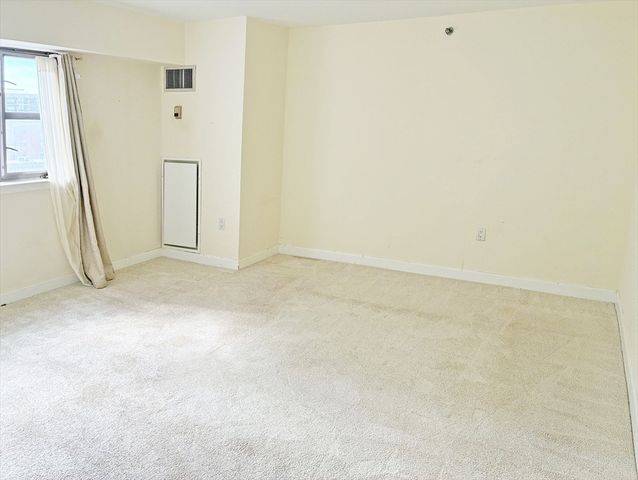 931 Massachusetts Ave. 801, Cambridge, MA 02139