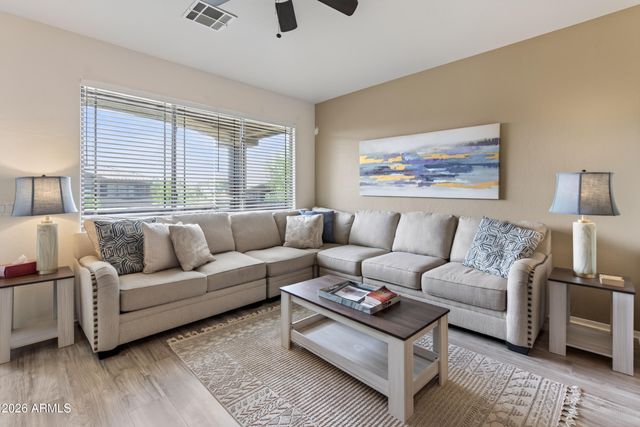11500 E COCHISE Drive 2038, Scottsdale, AZ 85259