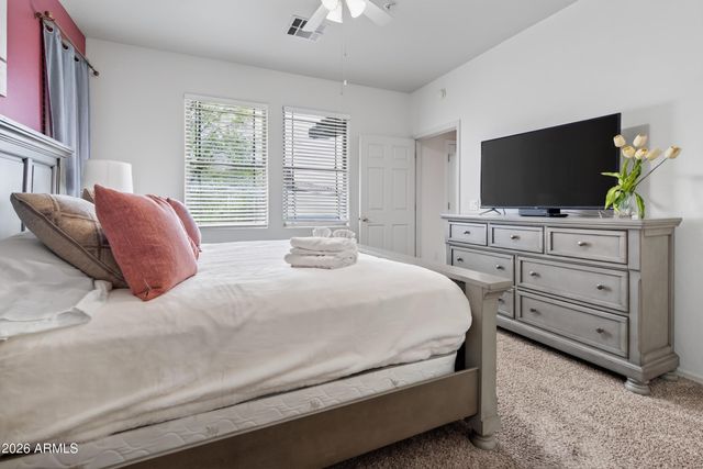 11500 E COCHISE Drive 2038, Scottsdale, AZ 85259